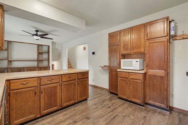 2117 Tilbury Road, Waterloo, IA 50701