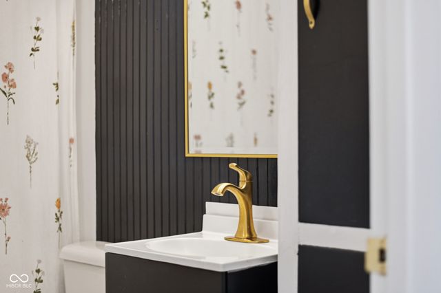 41 N Cherry Street, Columbus, IN 47201