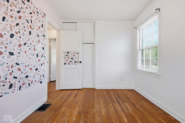 41 N Cherry Street, Columbus, IN 47201