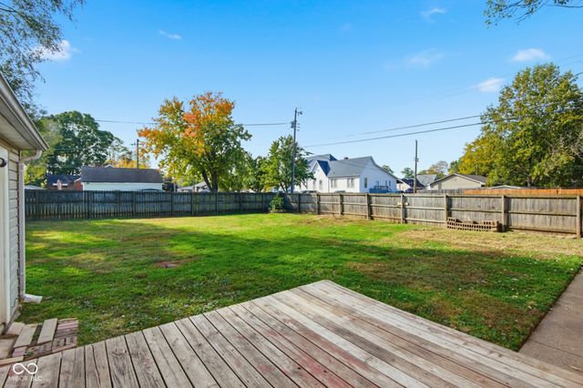 41 N Cherry Street, Columbus, IN 47201