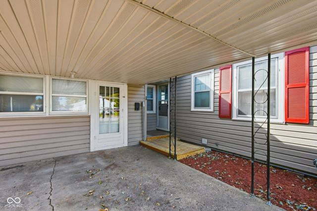 41 N Cherry Street, Columbus, IN 47201