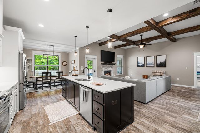 100 Opie Drive, Cabot, AR 72023