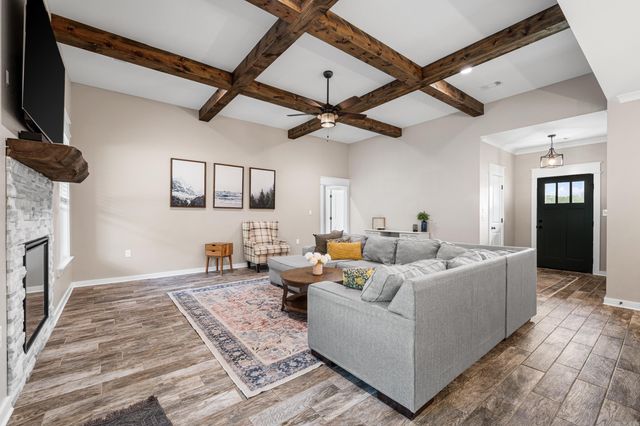 100 Opie Drive, Cabot, AR 72023