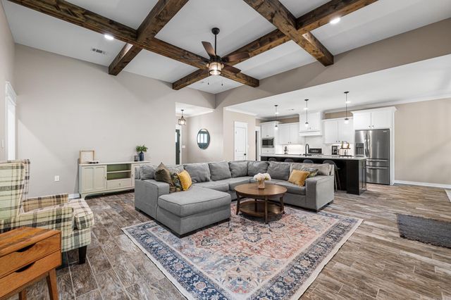 100 Opie Drive, Cabot, AR 72023