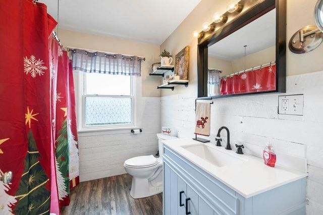 106 Franklin Court, La Porte, IN 46350