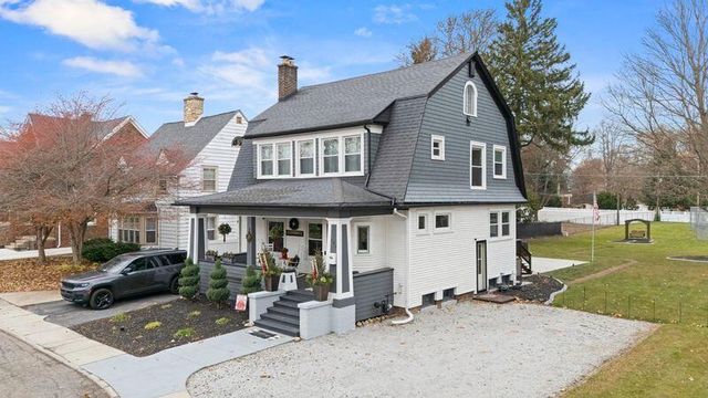 106 Franklin Court, La Porte, IN 46350