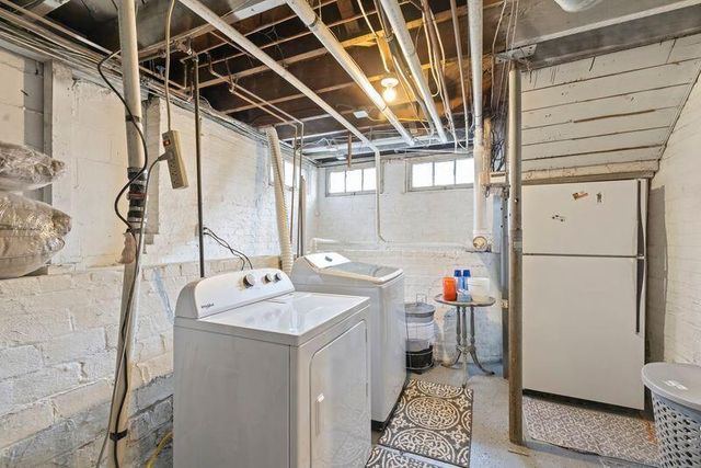 106 Franklin Court, La Porte, IN 46350