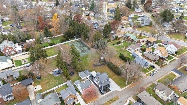 106 Franklin Court, La Porte, IN 46350