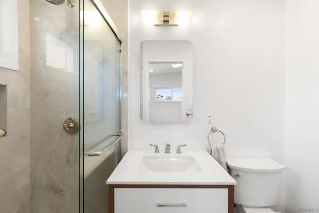 8851 Geraldine Ave, San Diego, CA 92123