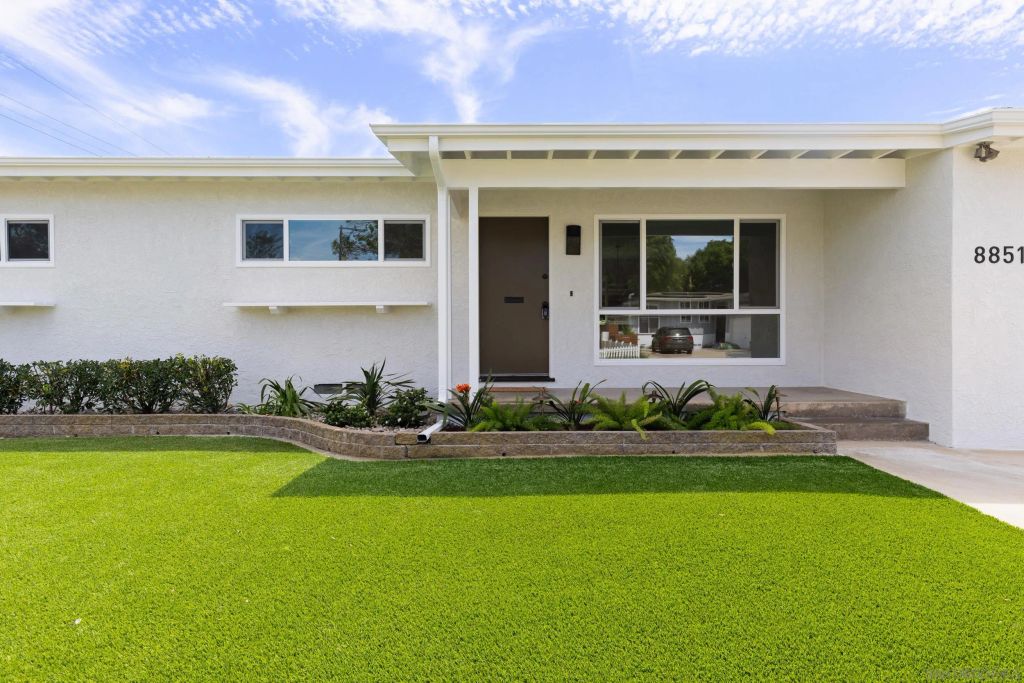 8851 Geraldine Ave, San Diego, CA 92123