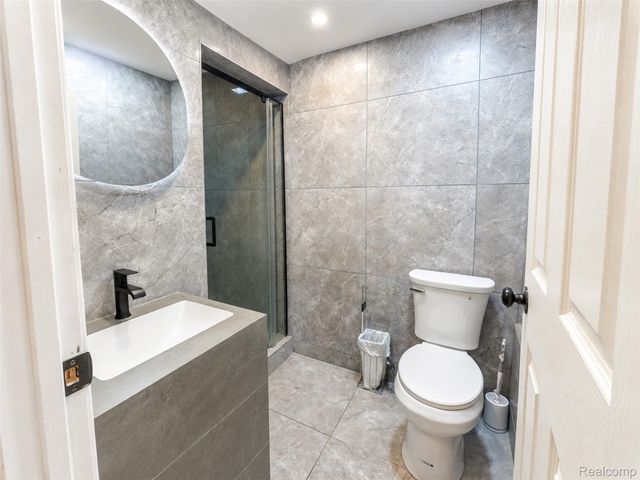 1261 Military Street, Detroit, MI 48209