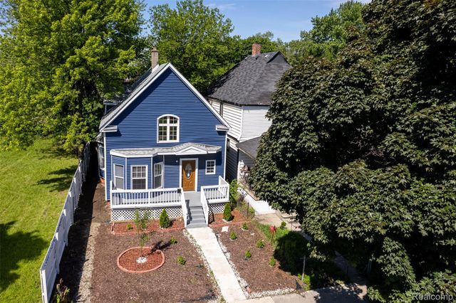 1261 Military Street, Detroit, MI 48209
