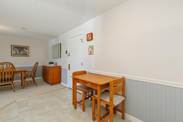 42 Main St 22, North Reading, MA 01864