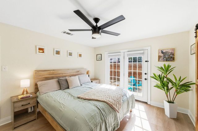 7210 Towering Oaks DR, Austin, TX 78745