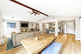 7210 Towering Oaks DR, Austin, TX 78745