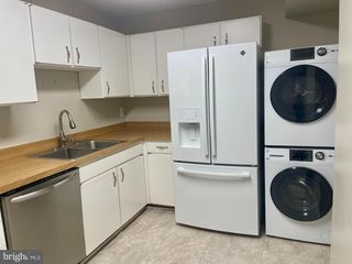 15107 INTERLACHEN DR #2-415, Silver Spring, MD 20906