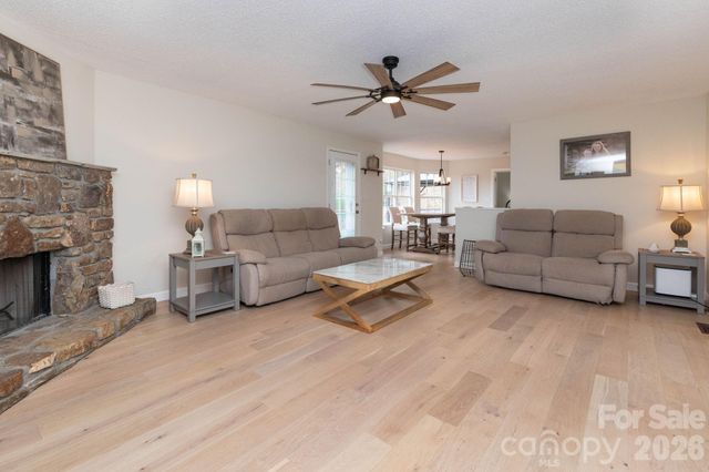 21 S Lindon Cove Road 3, Candler, NC 28715