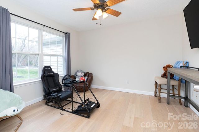 21 S Lindon Cove Road 3, Candler, NC 28715