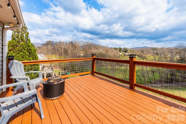 21 S Lindon Cove Road 3, Candler, NC 28715