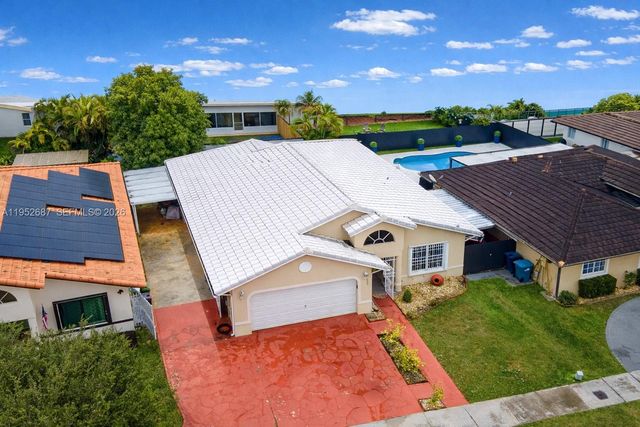 699 NW 134th Pl, Miami, FL 33182