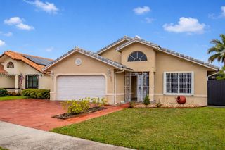 699 NW 134th Pl, Miami, FL 33182