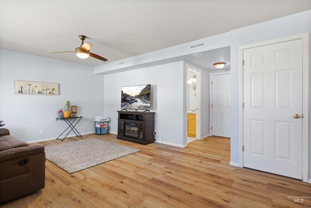 1313 Ashley Dr, Twin Falls, ID 83301