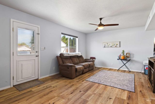 1313 Ashley Dr, Twin Falls, ID 83301