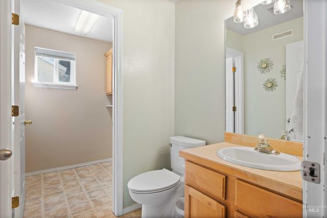 1313 Ashley Dr, Twin Falls, ID 83301