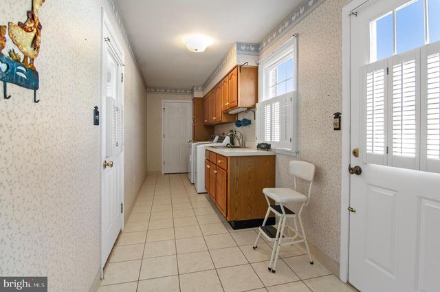 3005 MOORES RD, Baldwin, MD 21013