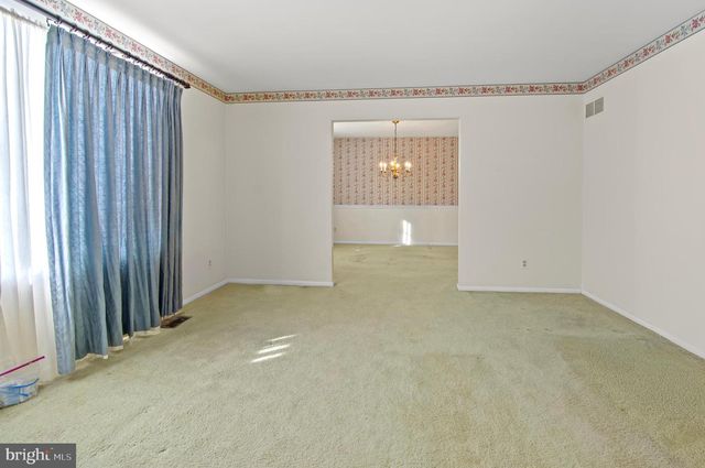 3005 MOORES RD, Baldwin, MD 21013