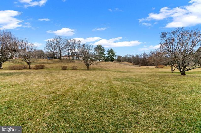 3005 MOORES RD, Baldwin, MD 21013