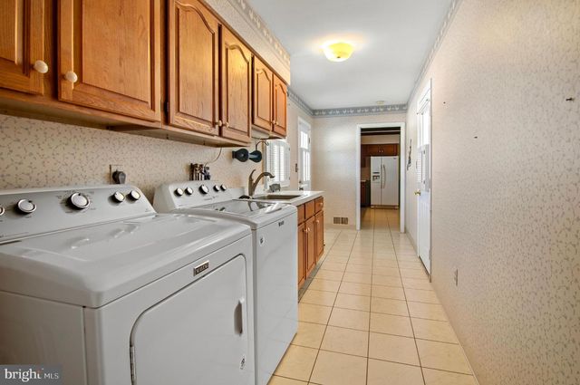 3005 MOORES RD, Baldwin, MD 21013