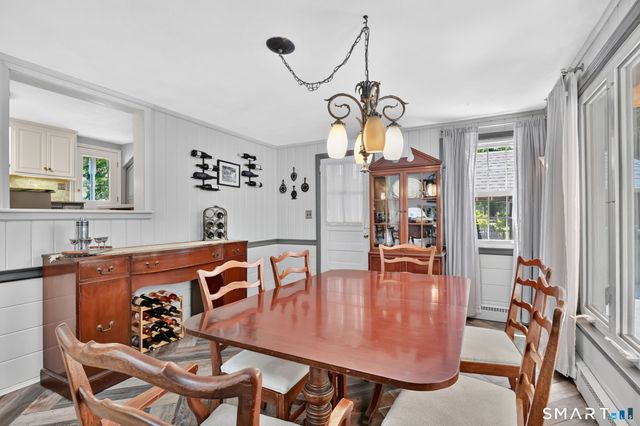 36 Woodside Circle, Simsbury, CT 06070