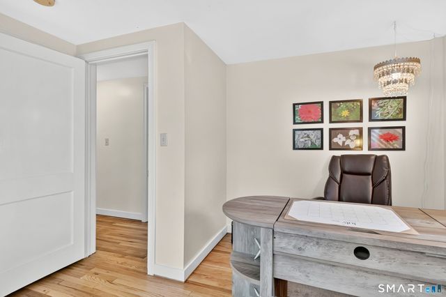 36 Woodside Circle, Simsbury, CT 06070
