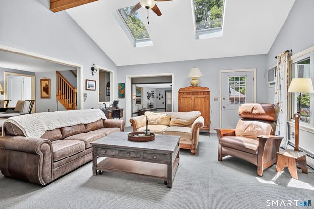 36 Woodside Circle, Simsbury, CT 06070