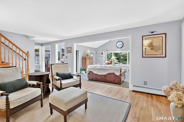 36 Woodside Circle, Simsbury, CT 06070