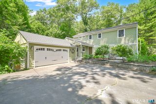 36 Woodside Circle, Simsbury, CT 06070