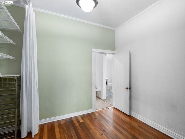 7028 N SAINT LOUIS Ave, Portland, OR 97203