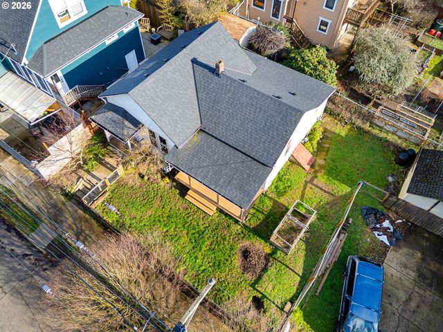 7028 N SAINT LOUIS Ave, Portland, OR 97203