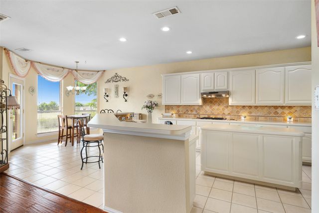 1301 Breamar Drive, Carrollton, TX 75007