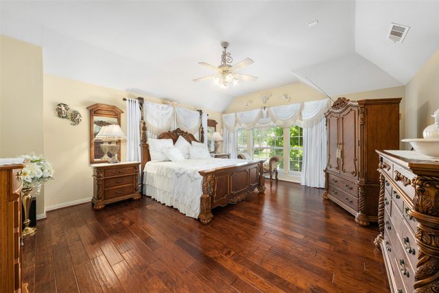 1301 Breamar Drive, Carrollton, TX 75007