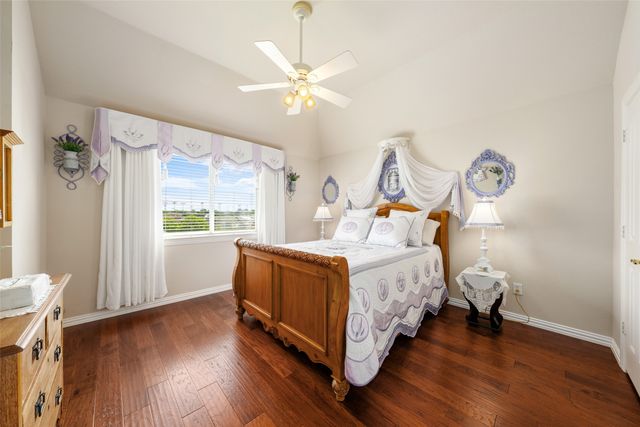 1301 Breamar Drive, Carrollton, TX 75007