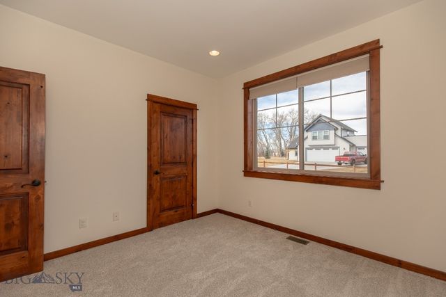 3361 S 29th Avenue, Bozeman, MT 59718