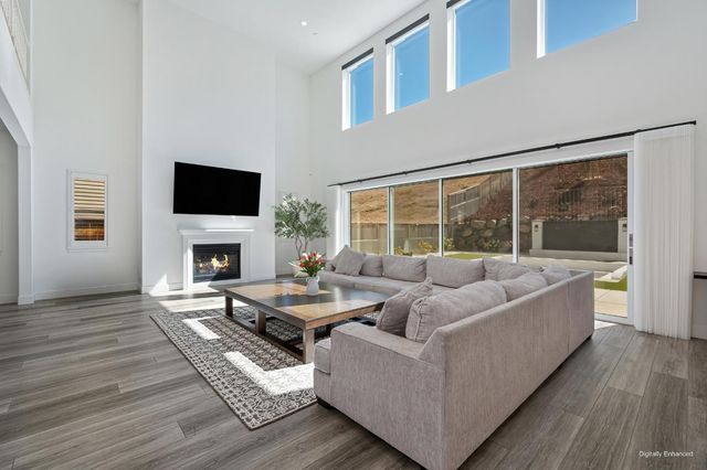 5085 Glacier Peak Dr, El Dorado Hills, CA 95762