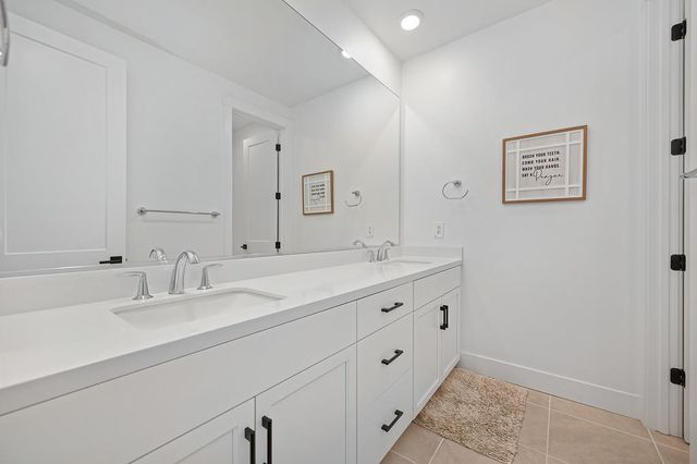 5085 Glacier Peak Dr, El Dorado Hills, CA 95762