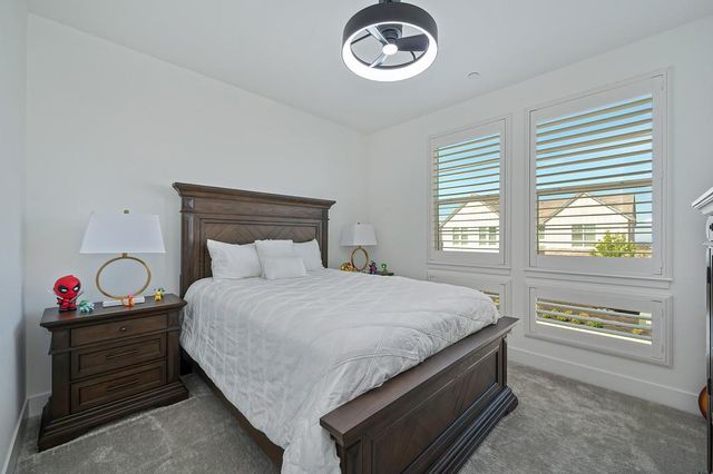 5085 Glacier Peak Dr, El Dorado Hills, CA 95762