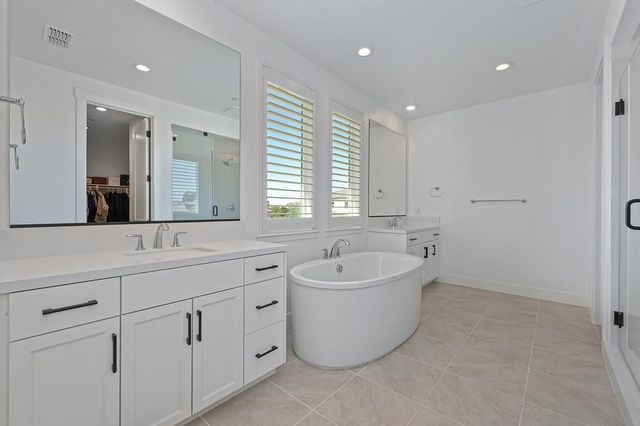 5085 Glacier Peak Dr, El Dorado Hills, CA 95762