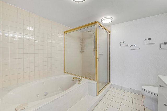 4200 N Ocean Drive 2-306, Riviera Beach, FL 33404