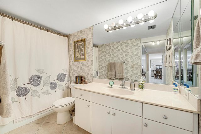 4200 N Ocean Drive 2-306, Riviera Beach, FL 33404