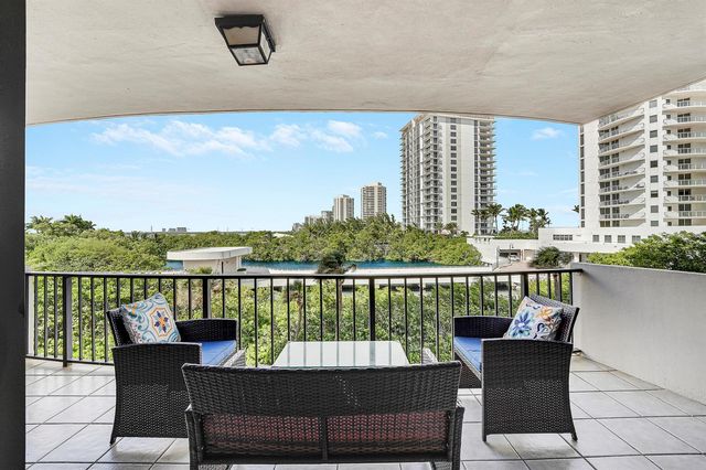 4200 N Ocean Drive 2-306, Riviera Beach, FL 33404